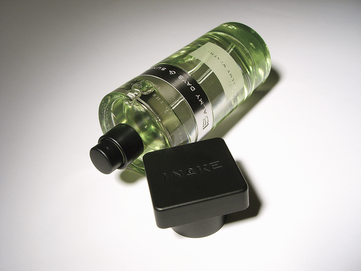Balmy Days and Sundays perfume bottle